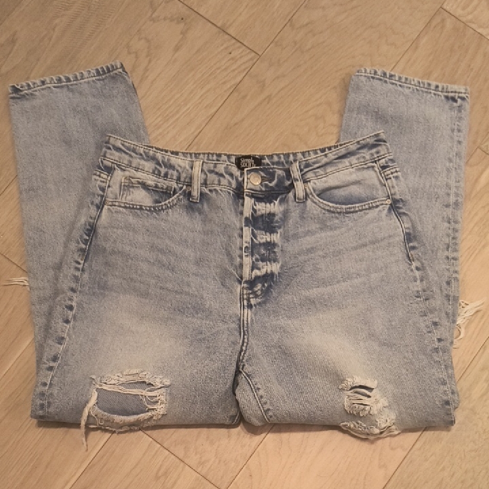 Simple Society Ripped Jeans